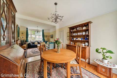 50 Brentham Way, London, W5 1BE