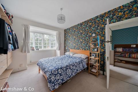 50 Brentham Way, London, W5 1BE