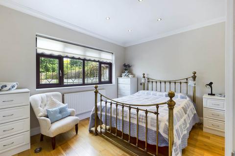 11 Barton Road, Sidcup, DA14 5LU