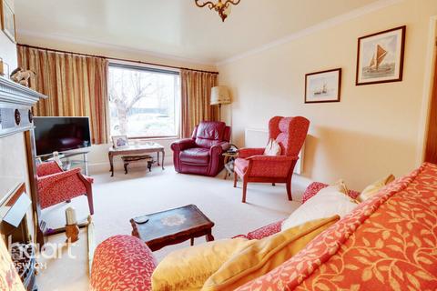 Banda Yetu Manningtree Road, Stutton, Ipswich, IP9 2TE