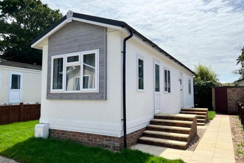 1 bedroom park home for sale, Southampton, Hampshire, SO45