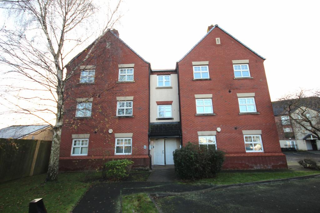 Bridgewater Court, Stretford, M32 2 bed flat for sale £170,000