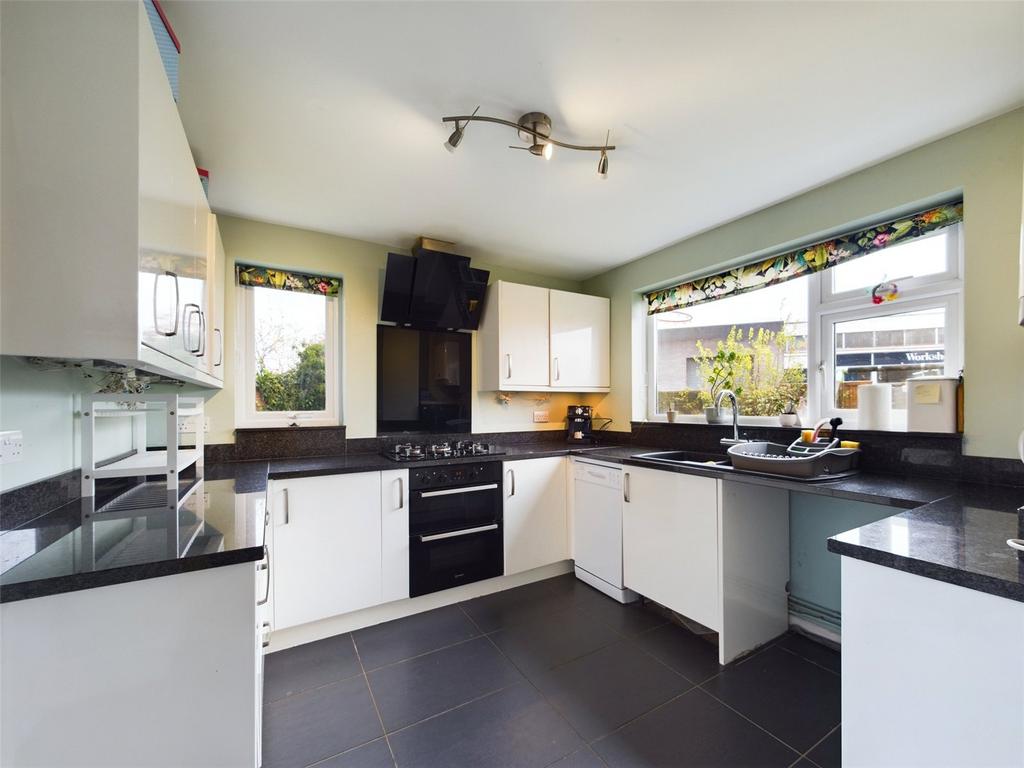 Stanwick Gardens, Cheltenham, Gloucestershire, GL51 4 bed semidetached