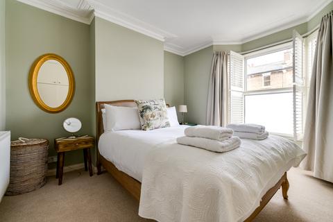 1 bedroom flat to rent -  Holmesdale Road, London N6