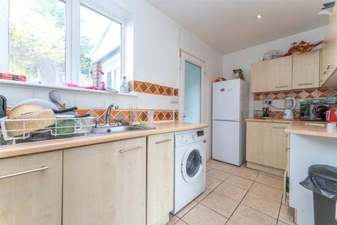 4 bedroom semi-detached house to rent - Brighton, East Sussex BN2