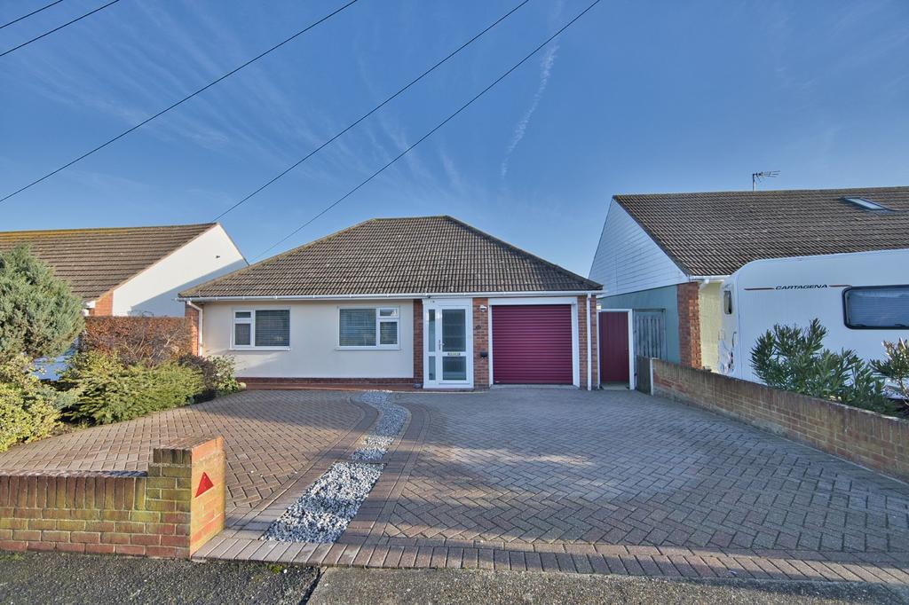 Clarence Avenue, Margate, CT9 3 bed detached bungalow for sale £475,000