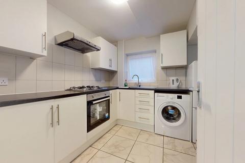 2 bedroom flat to rent, Stanstead Road,  London, SE23