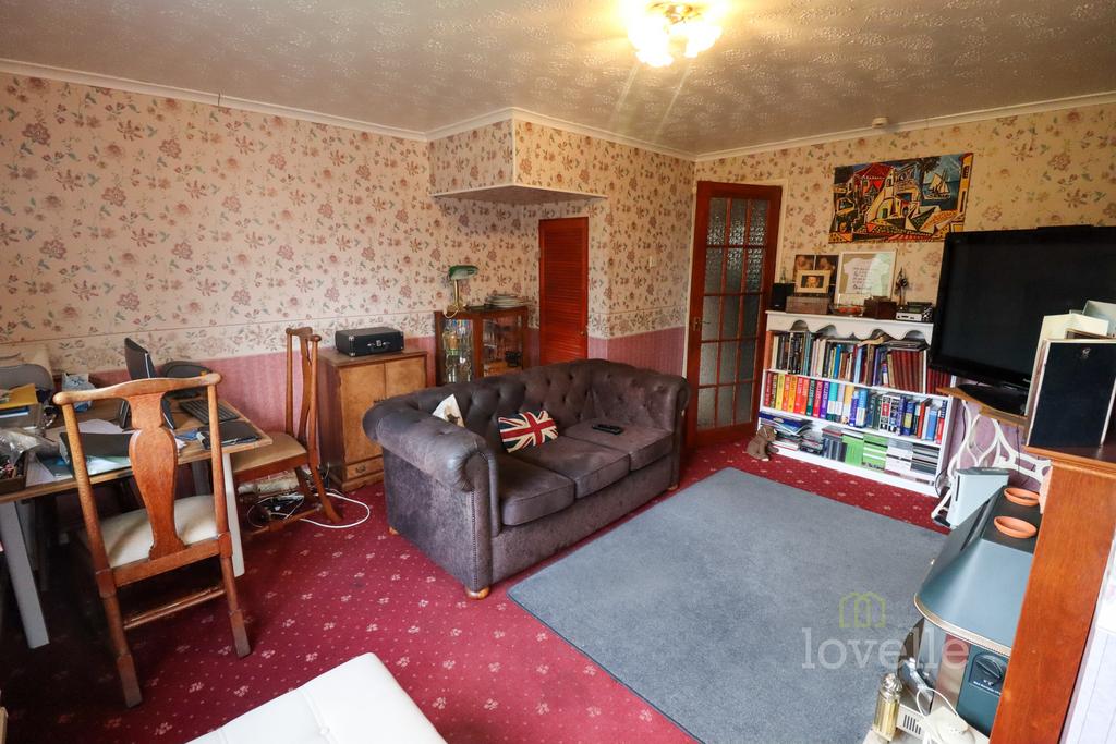 Middlebrook Road, Lincoln LN6 2 bed end of terrace house for sale £155,000