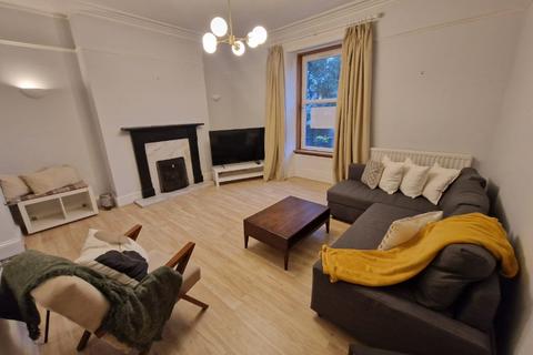 2 bedroom flat to rent - View Terrace, Rosemount, Aberdeen, AB25