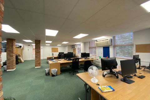 Office to rent - Security House, Barbourne Road, Worcester, WR1 1RS