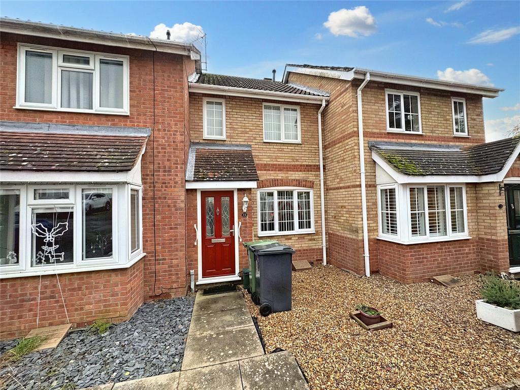 Hawthorn Close, Halstead, Essex, CO9 2 bed terraced house for sale £