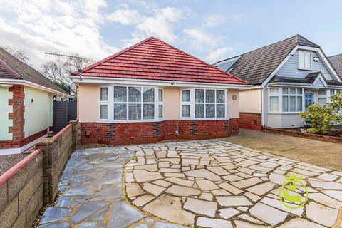 2 bedroom detached bungalow for sale, Poole, Poole BH15