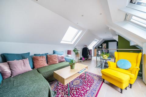 2 bedroom penthouse for sale - Old Station Approach, Winchester, Hampshire, SO23