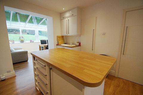 14 Carr Lane, Greenfield, Oldham, OL3 7AX