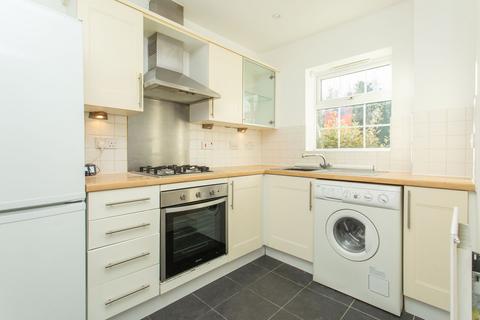 2 bedroom ground floor flat for sale, Scott Avenue, Canterbury, CT1