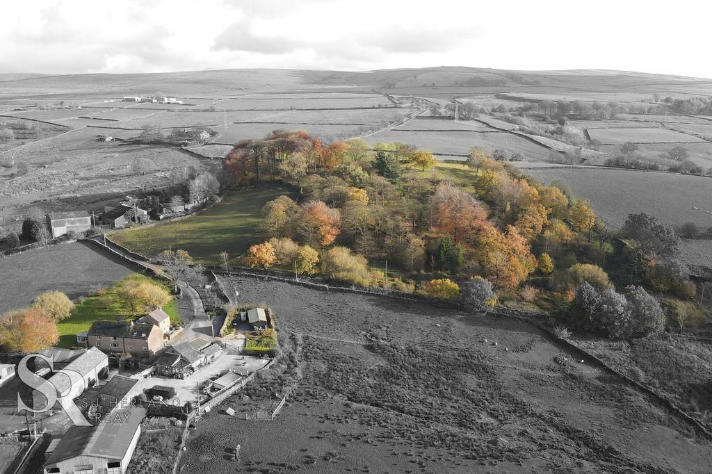 New Mills, High Peak, SK22 4 bed farm house for sale £895,000