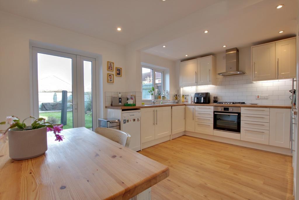 Kitchen diner