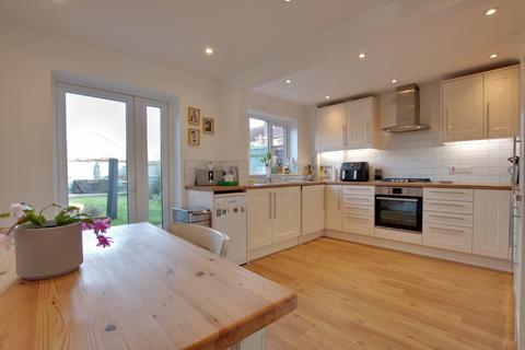 12 Blankney Close, Fareham, PO14 3RX