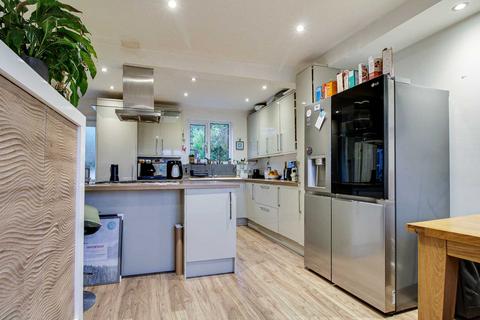 4 bedroom semi-detached house for sale, North Way, Lewes