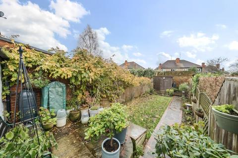 64 Swainstone Road, Reading, RG2 0DX