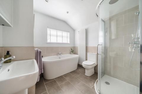64 Swainstone Road, Reading, RG2 0DX