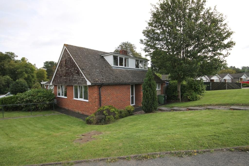 A well presented three bedroom detached property