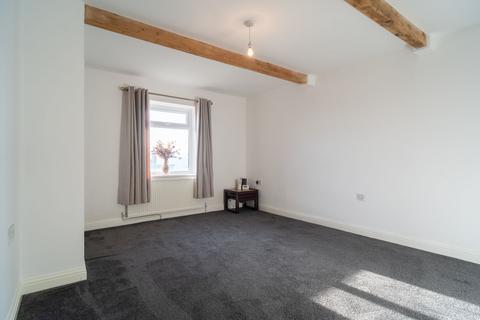 3 bedroom terraced house for sale - Ashbrow Road, Huddersfield, HD2