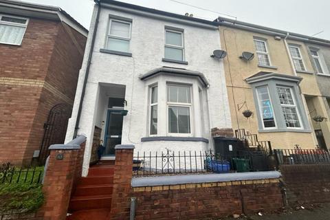 65 Porthkerry Road, Barry, CF62 7EQ