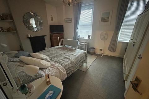 65 Porthkerry Road, Barry, CF62 7EQ