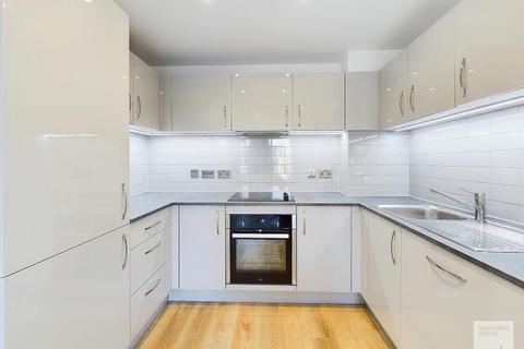 2 bedroom apartment to rent, Flat 59 :: The Quarters