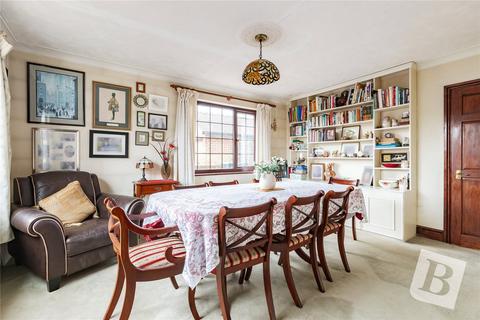 1 Fairfield Road, Ongar, CM5 9HJ