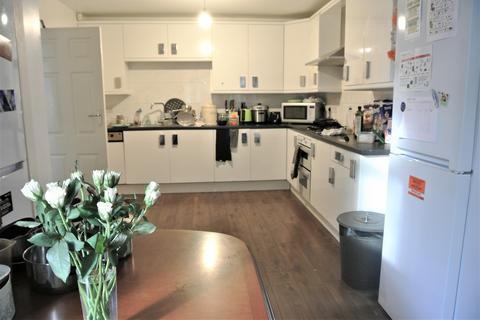 7 bedroom detached house to rent - Wilbraham Road, Manchester M14