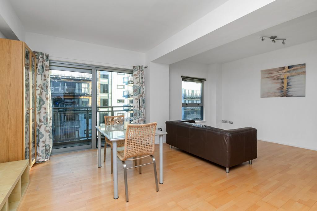 Breadalbane Street, Bonnington, Edinburgh, EH6 2 bed flat £1,395 pcm (£322 pw)