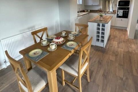 2 bedroom lodge for sale, Homestead Lake Country Park, , Thorpe Road CO16