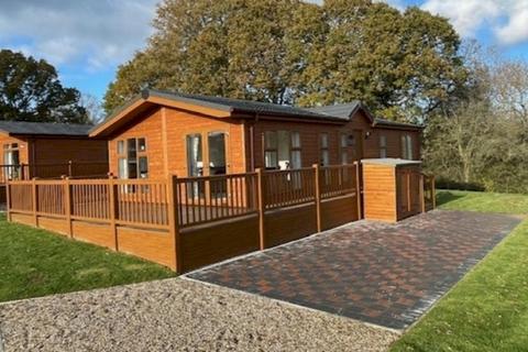 2 bedroom lodge for sale, Homestead Lake Country Park, , Thorpe Road CO16