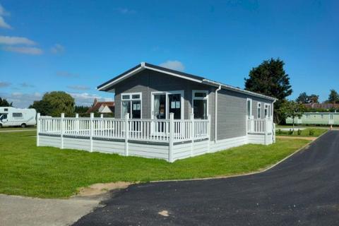 2 bedroom lodge for sale, Strangers Holiday Park, , The St CO11