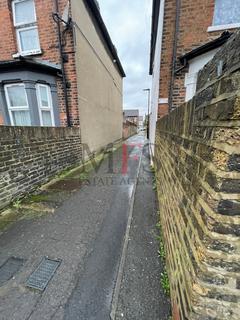 27 Gladstone Road, Southall, UB2 5BB