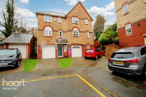 3 bedroom townhouse for sale - Stow Park Drive, Newport