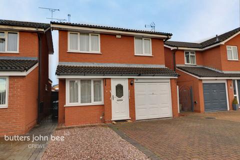 3 bedroom detached house for sale, Farmleigh Drive, Crewe