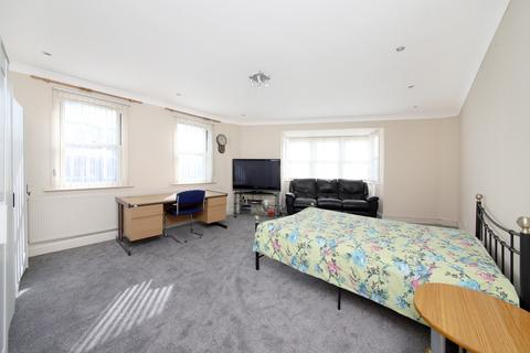 4 bedroom semi-detached house to rent - Deptford, London, SE8