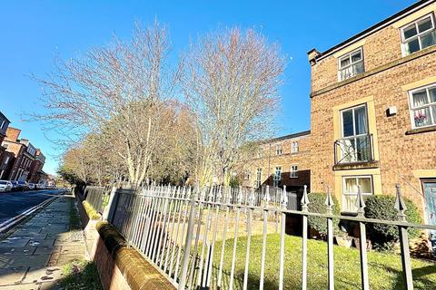 3 bedroom end of terrace house for sale, West Cliff, Preston PR1