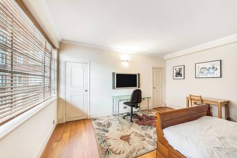 undefined, Sloane Avenue, Chelsea, London, SW3