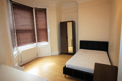 3 bedroom property to rent, Fairfield Road, Newcastle Upon Tyne