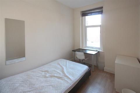 3 bedroom property to rent, Fairfield Road, Newcastle Upon Tyne