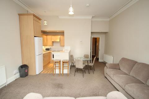 3 bedroom flat to rent, Hyde Park Road, Leeds, West Yorkshire, UK, LS6