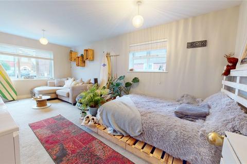 1 bedroom flat for sale, Oaklands, 83 Penhill Road, Lancing, West Sussex, BN15