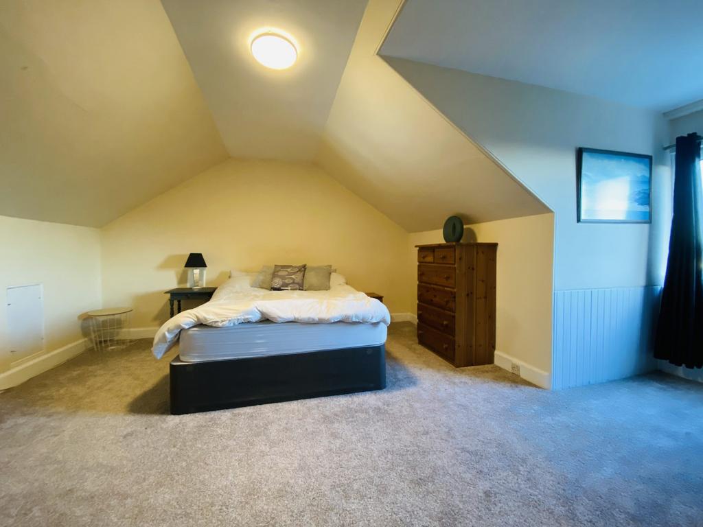 7a Dalbeattie Road, Dumfries, DG2 7 PE - Braidwoods