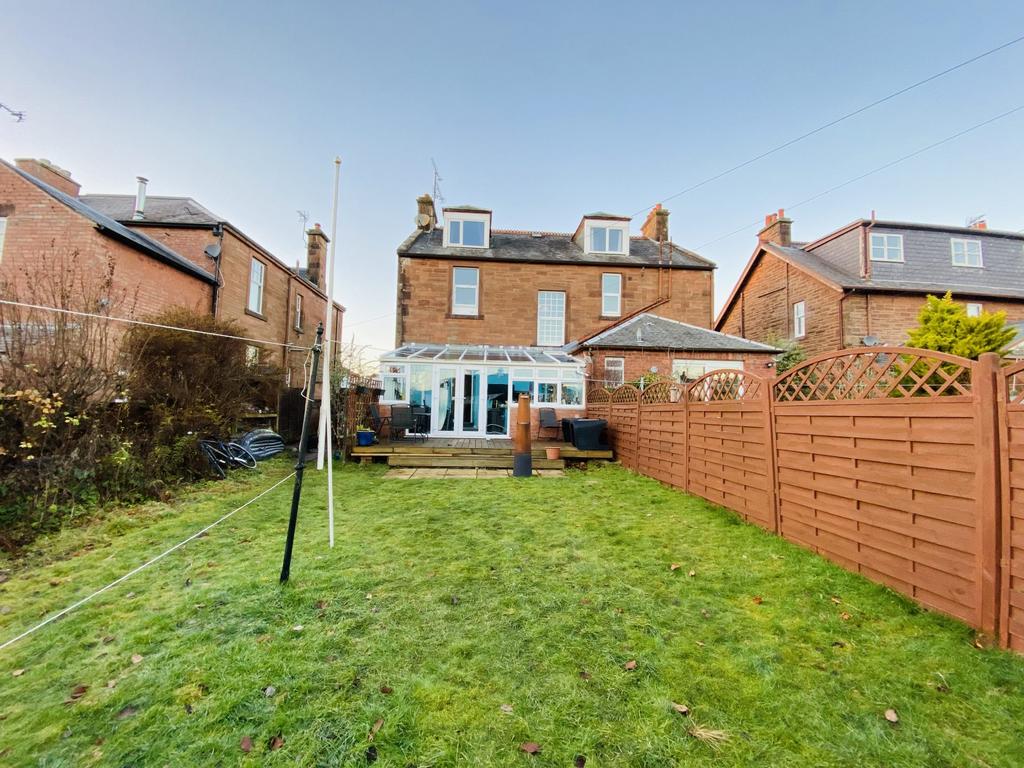 7a Dalbeattie Road, Dumfries, DG2 7PE 4 bed property for sale £210,000