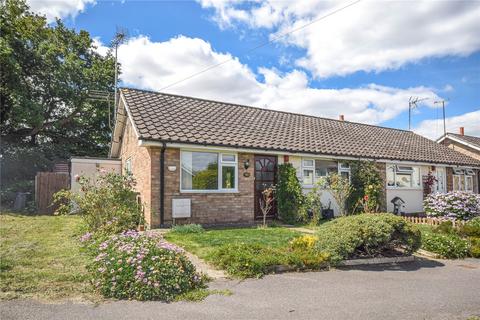 2 bedroom bungalow to rent, Watts Close, Barnston, CM6