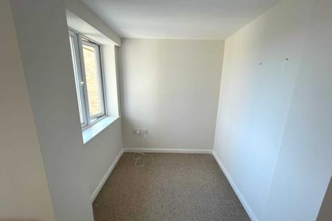 2 bedroom flat for sale, Branagh Court, Reading